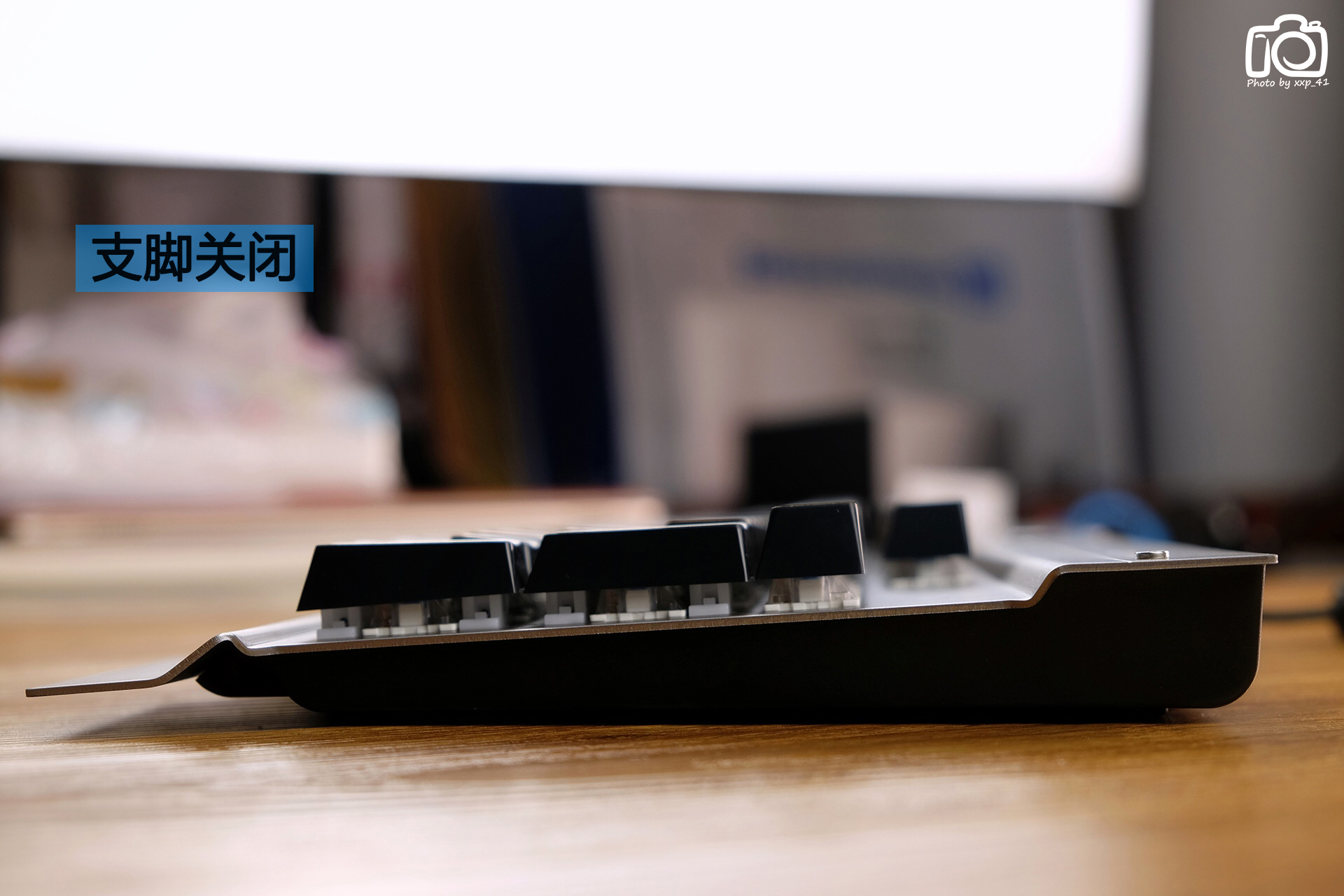 噼里啪啦打字噪，居然还防水：映泰沙漠方舟GK30青轴电竞机械键盘