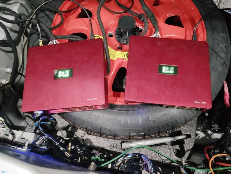 捷豹xjl音响音效,捷豹xfl音响升级柏林之声后的效果