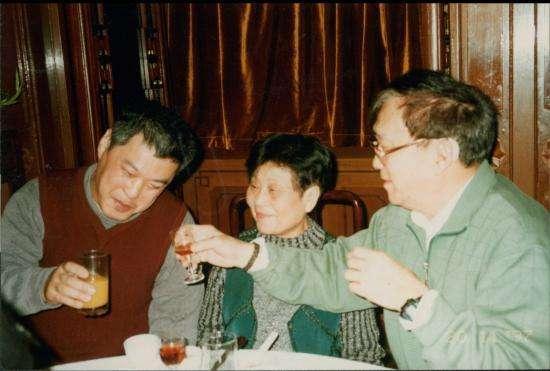 谢晋的四个孩子,谢焱和双胞胎