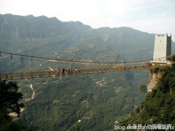 西成高铁沿线旅游,川西北高铁沿线旅游景点