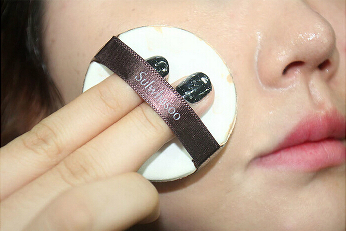 气垫用好要用定妆粉吗,气垫用好还需要用什么