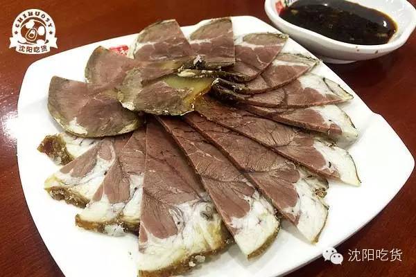 粘火勺热乎乎吃出幸福感,1.5元带来的快乐