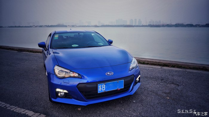 玩车报告斯巴鲁brz,新款斯巴鲁brz试驾