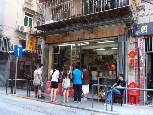 澳门土特产在哪里买最便宜又好吃 (澳门有什么好吃特产零食)