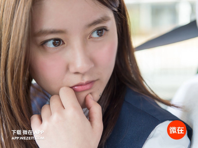 这么美萌美萌的樱花妹，竟然是个老司机？！