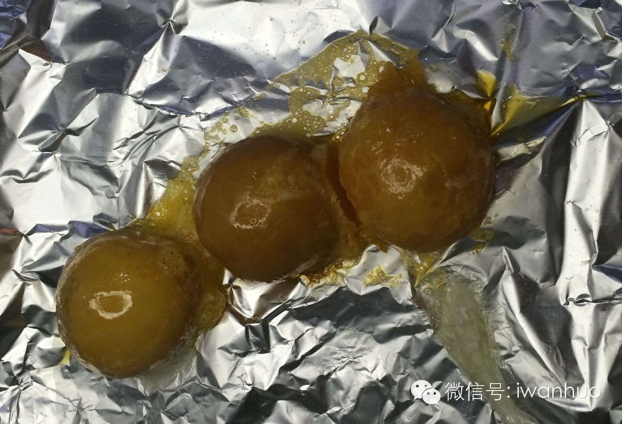 如何制作咸蛋黄肉松青团,咸蛋黄肉松酥教程