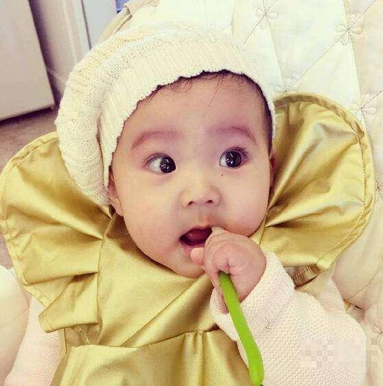 甜馨小咘咘,明星小孩咘咘