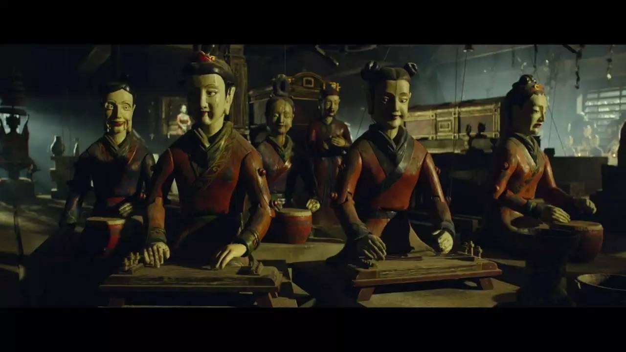 慈禧被取夜明珠当场腐烂,慈禧口里的夜明珠被谁盗了