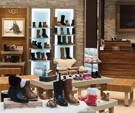 男子售卖假毒品获刑8年,外籍男子利用假奢侈品骗国内女子