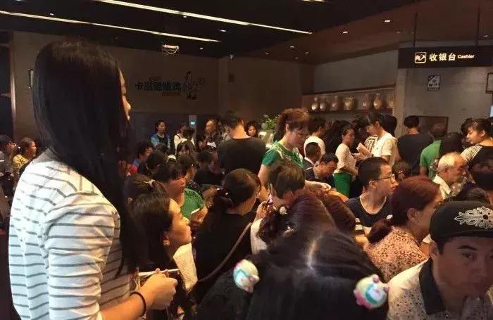 一天卖96万份,韩国最美女明星为它代言,现在“卖鸡”还能赚钱吗