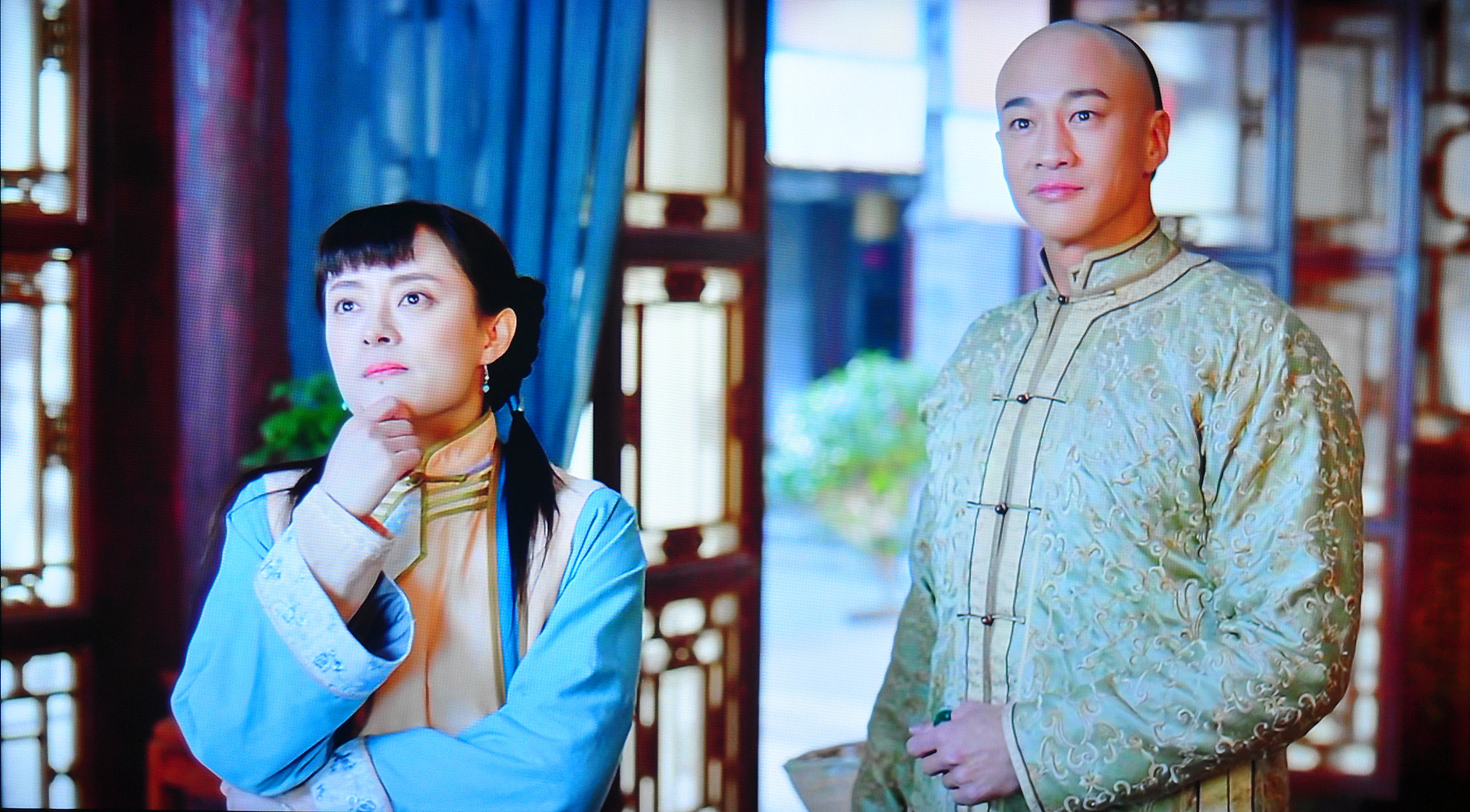 小米电视4a32英寸值不值得买,小米电视4a和4c全面屏的区别32寸