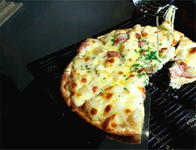 每个饥饿的夜晚,每个饥肠辘辘的夜晚