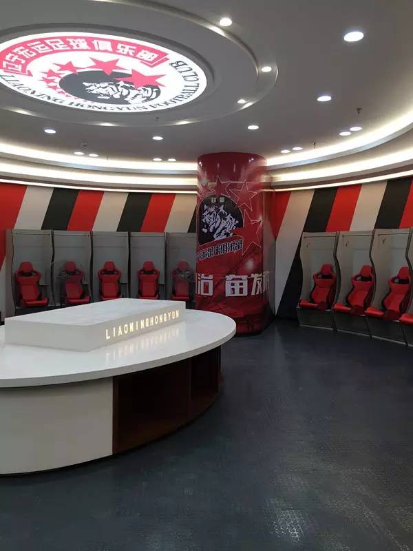 玉面郎君张玉宁照片,辽足玉面杀手张玉宁近况