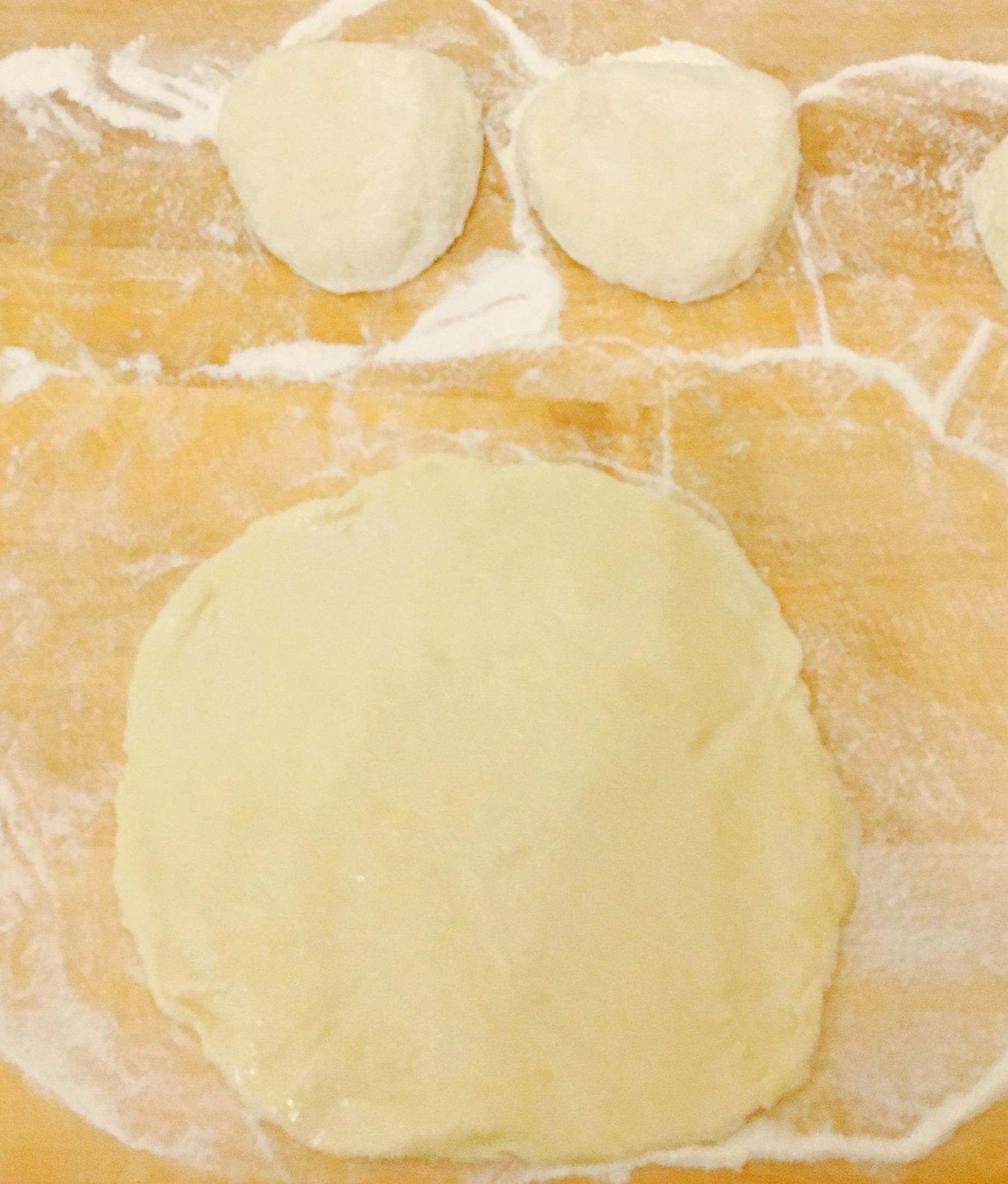 正宗酥脆葱油芝麻千层饼,千层饼葱油的家常做法视频