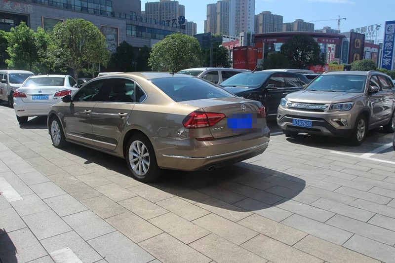 2017款帕萨特330尊荣版车主体验,帕萨特330tsi尊贵版星空版说车