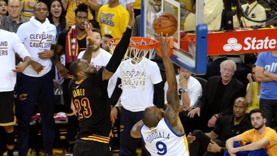 詹皇十大经典战役,詹皇最强一扣