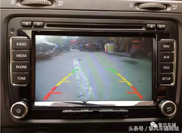 汽车倒车影像为什么是三种颜色的辅助线?都代表什么意思?