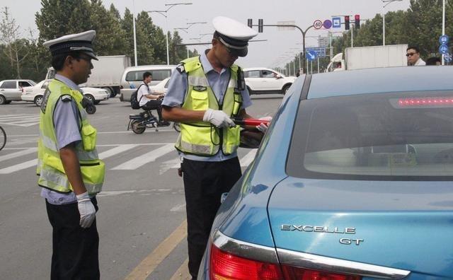 开车去外地旅游时有违章怎么处理,出门旅游车辆违章怎么处理