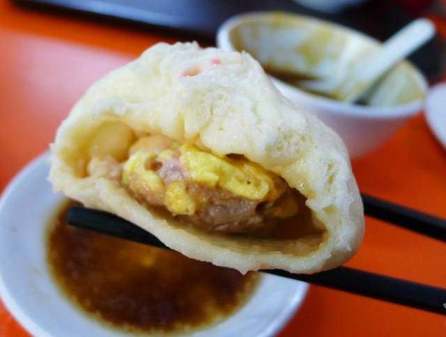 一咬满嘴油儿！北京最好吃的包子铺全在这！