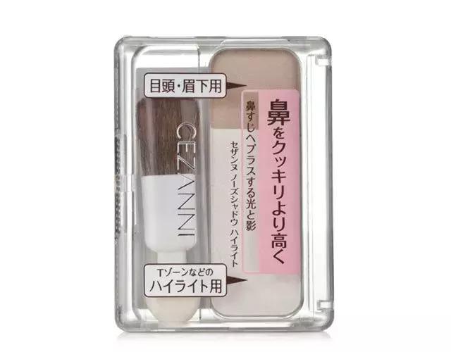 高鼻梁怎么练最有效,如何自然变成高鼻梁的方法学生党