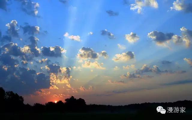 海子面朝大海春暖花开简笔画,海子面朝大海春暖花开画