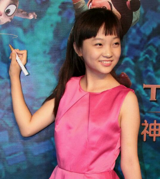 娱乐圈90后小花你更看好谁（二）