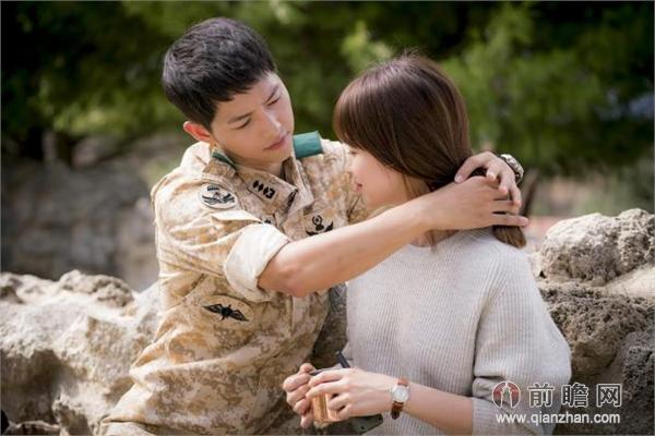 宋慧乔宋仲基太阳的后裔中文版,太阳的后裔宋仲基戴黑帽救宋慧乔