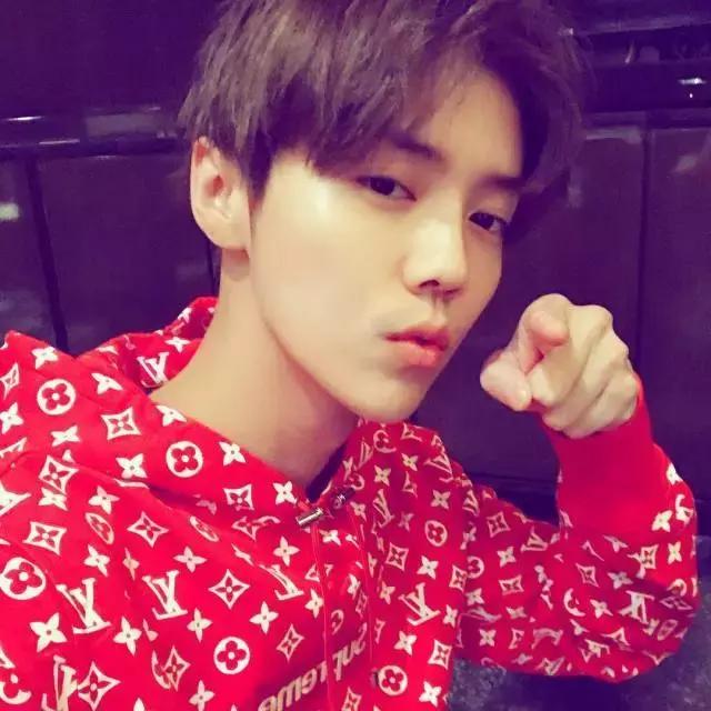 那么多女明星，为什么鹿晗偏偏选中了97年的关晓彤？