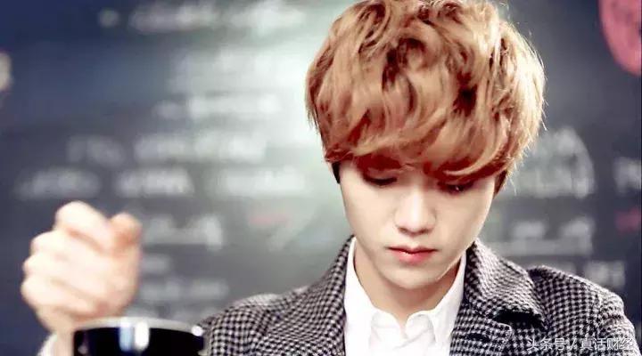 鹿晗公布恋情让微博宕机！他的赚钱能力更「可怕」