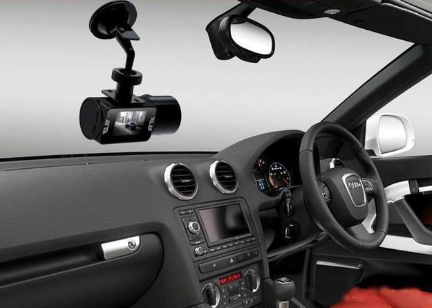 汽修师傅悄悄给私家车巧装它，轻松延长爱车寿命，高配低配都适用