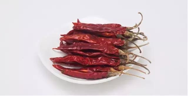 所有香料调料大全详解,香料知识和菜品