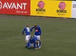 33万人口的小国,人口小国进世界杯