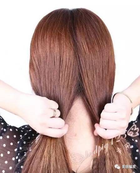 鱼骨辫编发步骤图解教程,鱼骨辫向内编的编发教程