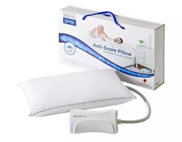 打鼾睡枕头,打鼾换个枕头有用吗