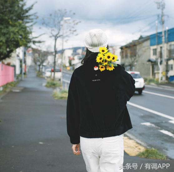 oversize男t恤怎么穿,oversize棉服怎么穿搭