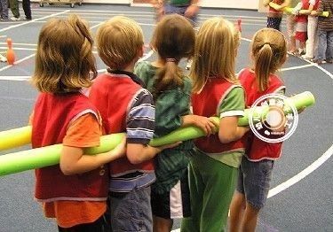 幼儿园运动会亲子游戏及玩法,幼儿园亲子运动会游戏的方法