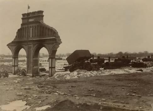 金光闪闪的右安门！