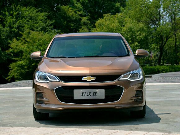 10万元空间大颜值高的国产轿车,不超十万的车推荐