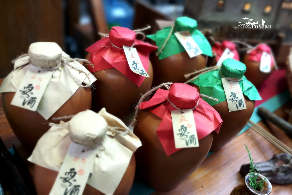 三星galaxyc8港版,三星galaxyc8像素