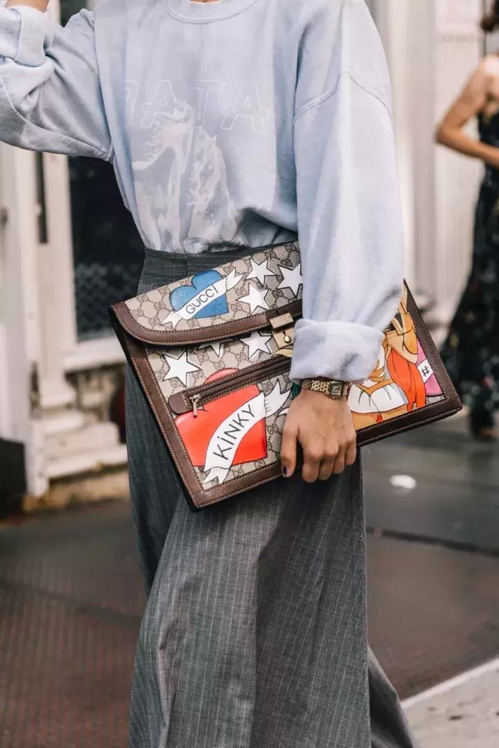 提到老花就只能想起LV？这些被你遗忘的品牌很不甘心！