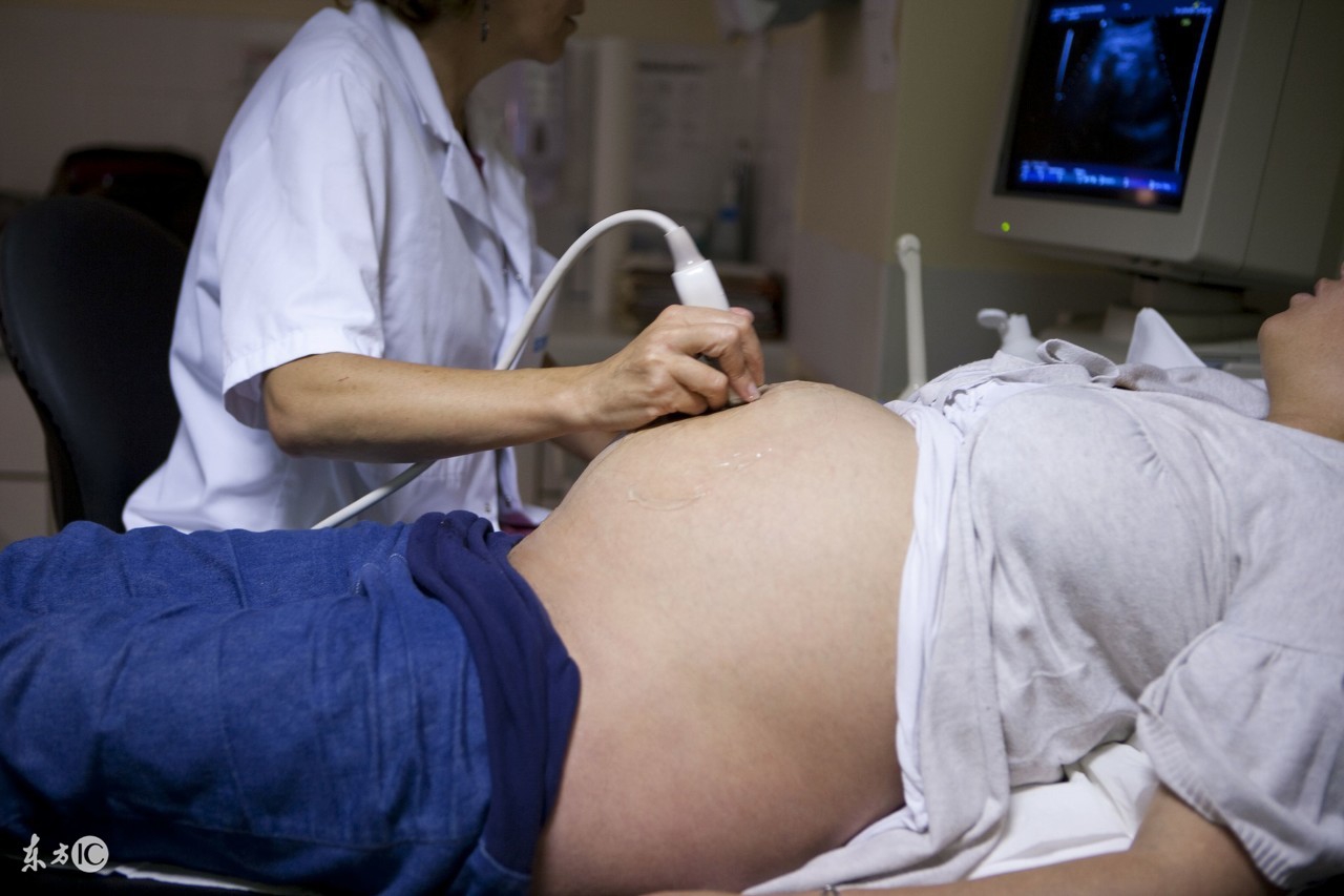 胎儿心包积液能生吗,胎儿胸腔积液可以生吗