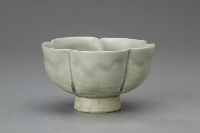 宋代六大窑龙泉窑,宋代瓷器之美