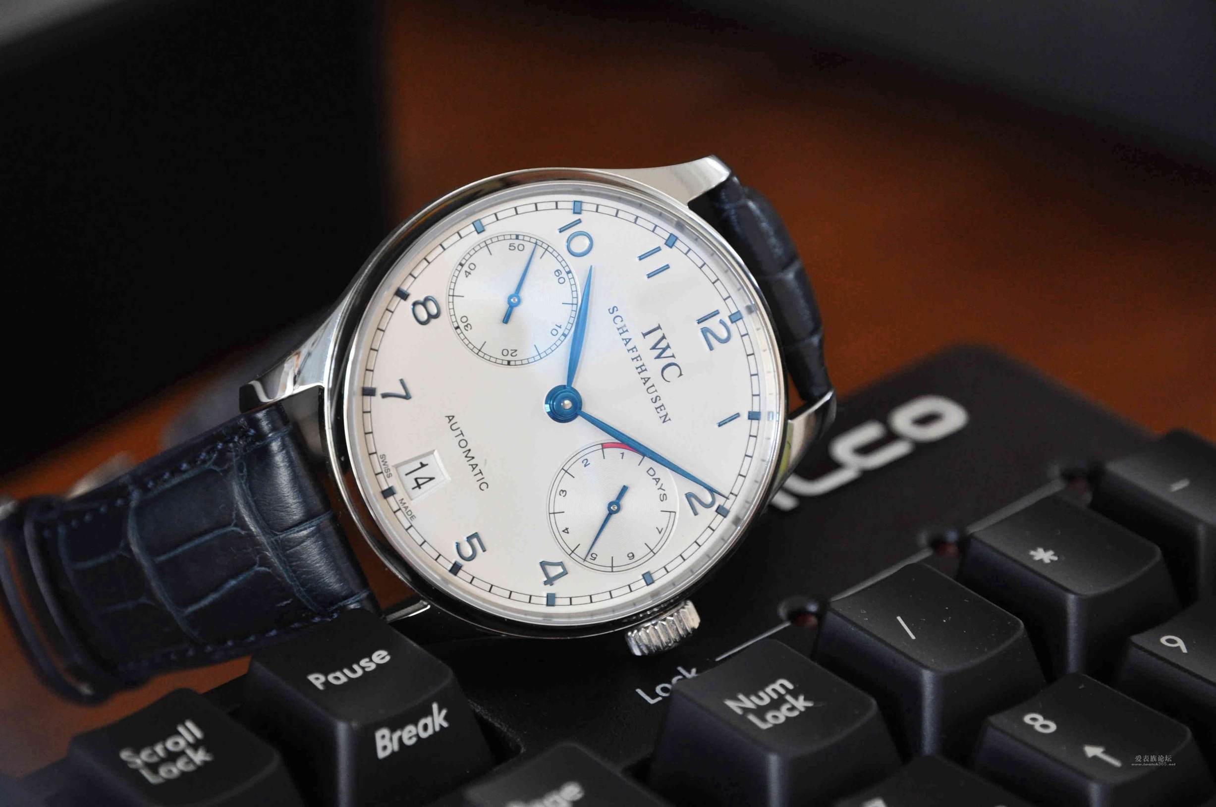 说一说丨而立之年的礼物,戴过这块手表,其他的都是迁就了