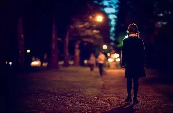 晚上停电了怎么办,晚上停电怎么照明