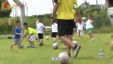 冷到想穿秋裤？《妈妈请放心》中外特辑萌娃制造小太阳为你升温！