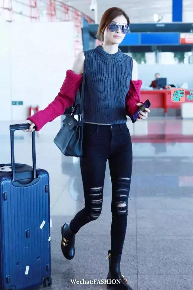 刘诗诗唐嫣甜蜜日常,一入秋便是深秋