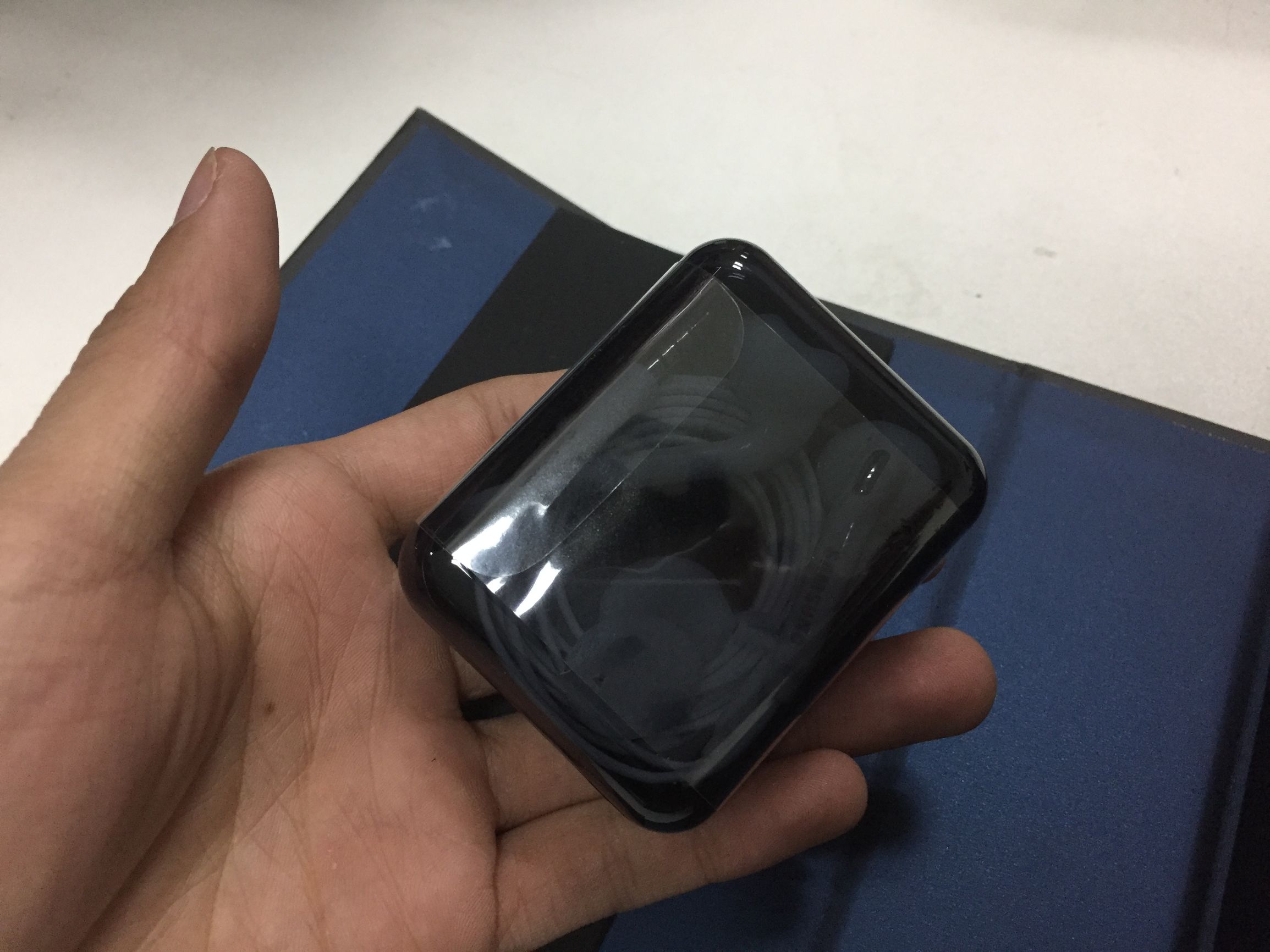 三星s7edge荧光粉,二手三星s7edge值得购买吗