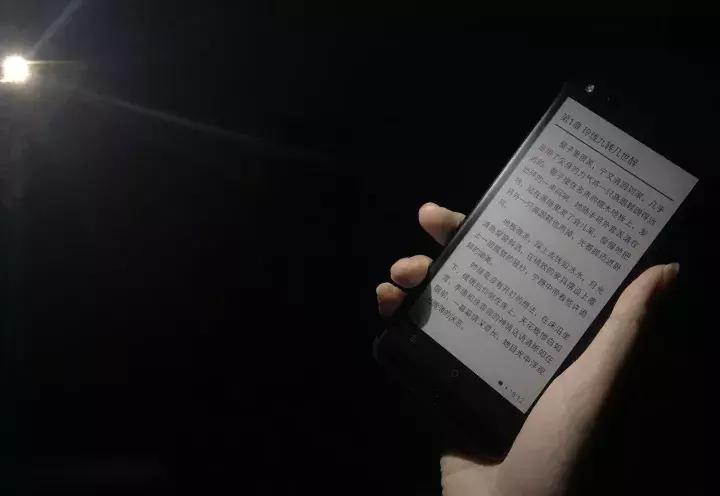 yota3墨水屏双面屏手机,yota3最值得买的手机