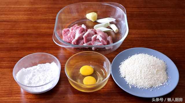 炸猪排做法儿童,无面包糠炸猪排怎么炸又嫩又酥