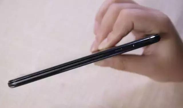 yota3墨水屏双面屏手机,yota3最值得买的手机